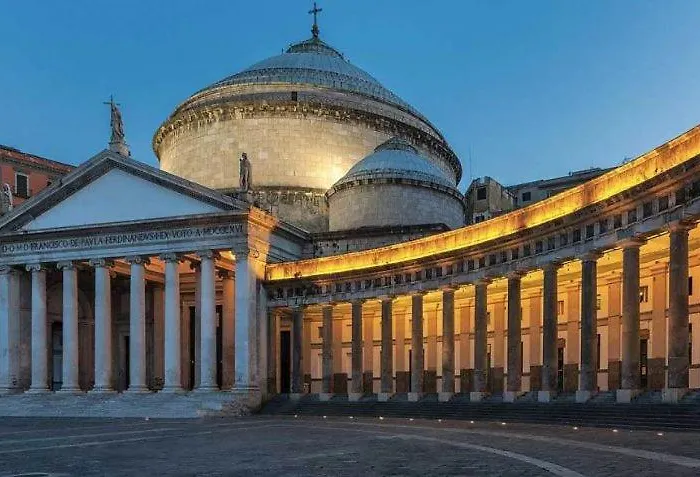 Manuela s Piazza Del Plebiscito Centro